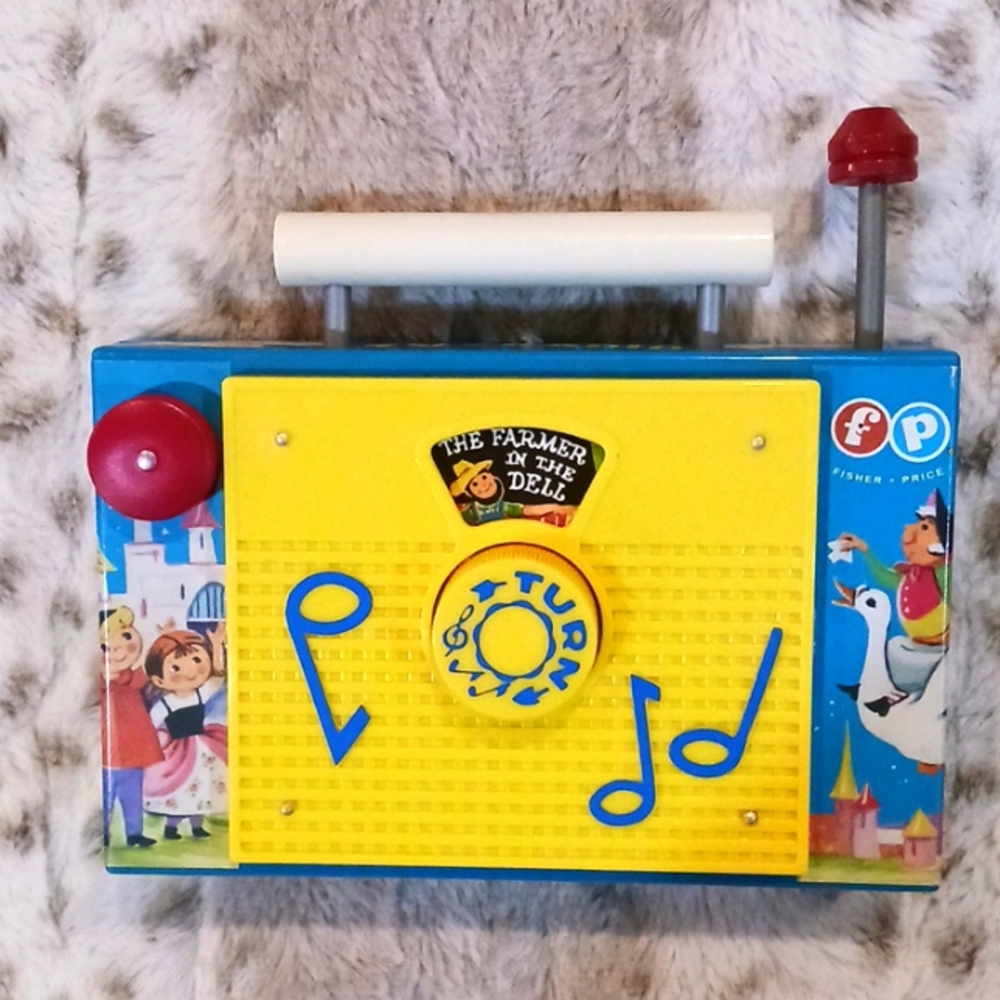 Rare Vintage Fisher Price TV Radio Wind up Musical Toy Farmer In the Dell 1960s